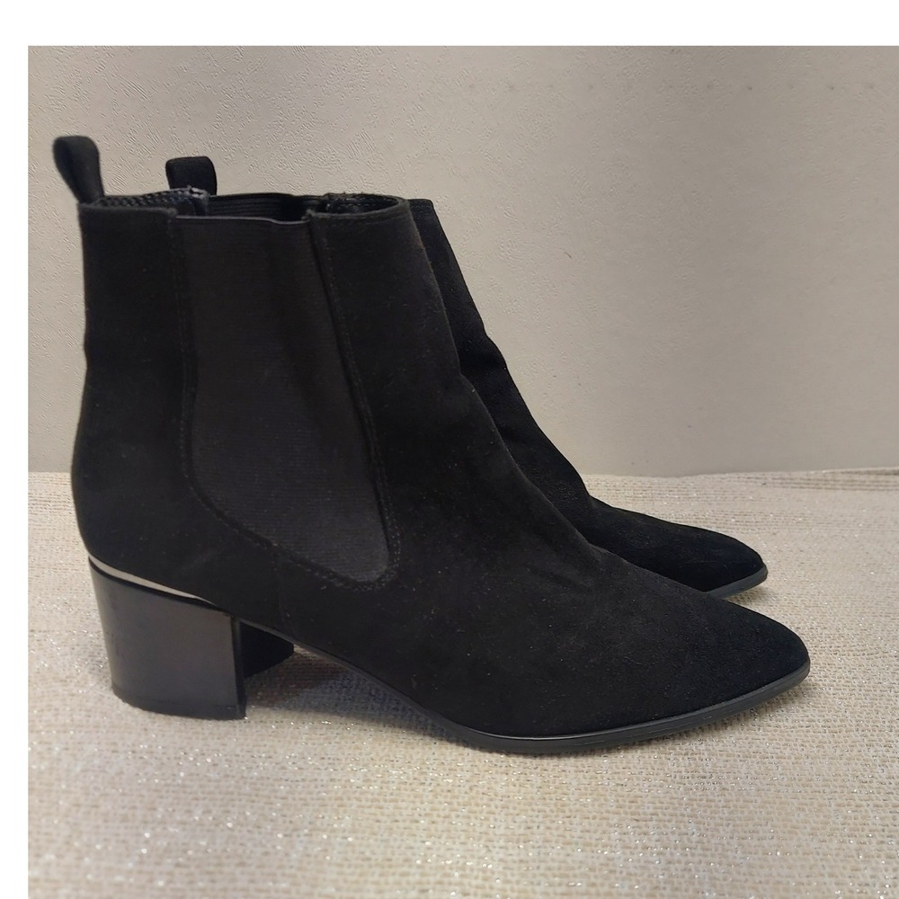 Nine West Black Suede Chelsea Ankle Boots Pointed Toe Block Heel Size 10M